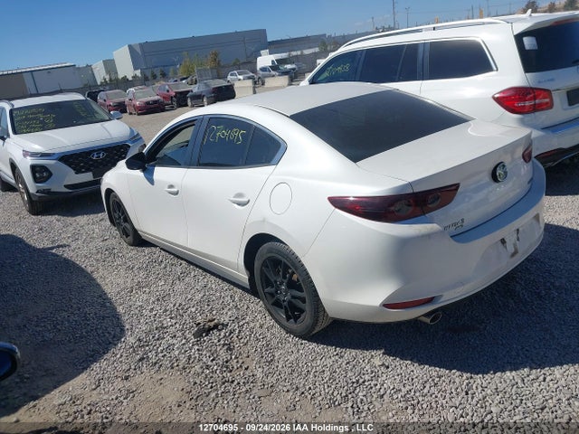 Mazda 3 2019 JM1BPBCM8K1118602 Image 3