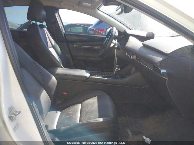 Mazda 3 2019 JM1BPBCM8K1118602 Image 5
