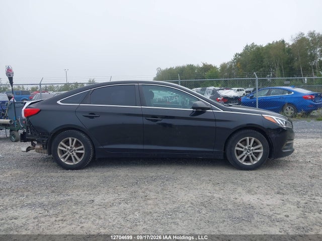 Hyundai SONATA GL 2017 5NPE24AF5HH485065 Image 14