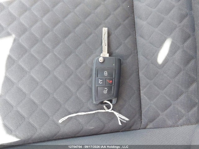 Volkswagen TIGUAN S 2018 3VV0B7AX5JM103705 Image 11