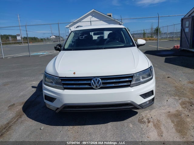 Volkswagen TIGUAN S 2018 3VV0B7AX5JM103705 Image 12