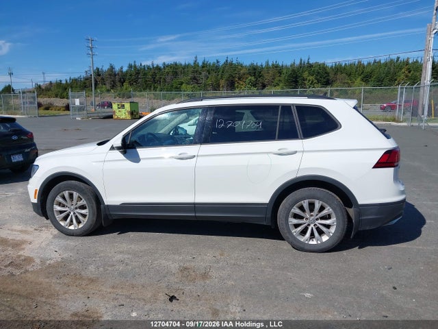 Volkswagen TIGUAN S 2018 3VV0B7AX5JM103705 Image 14