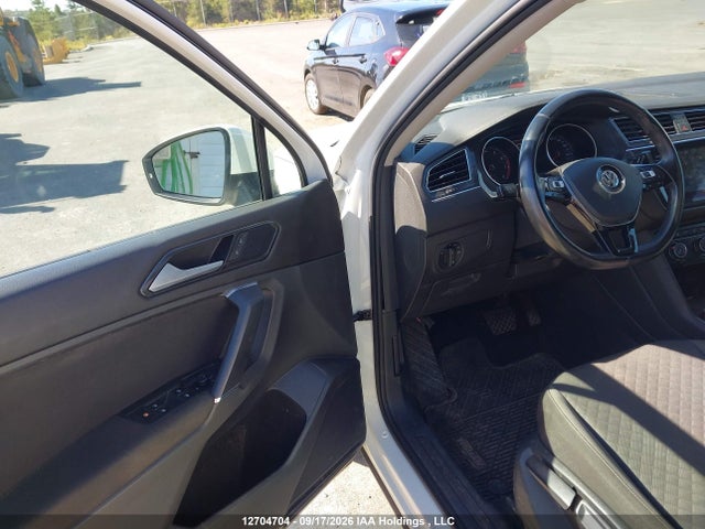 Volkswagen TIGUAN S 2018 3VV0B7AX5JM103705 Image 20