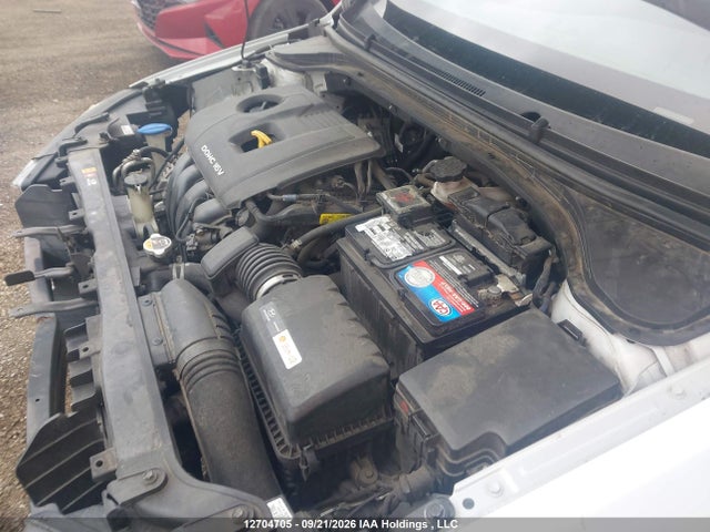 12704705 :رقم المزاد ، KMHD84LF2HU348688 vin ، 2017 Hyundai Elantra مزاد بيع