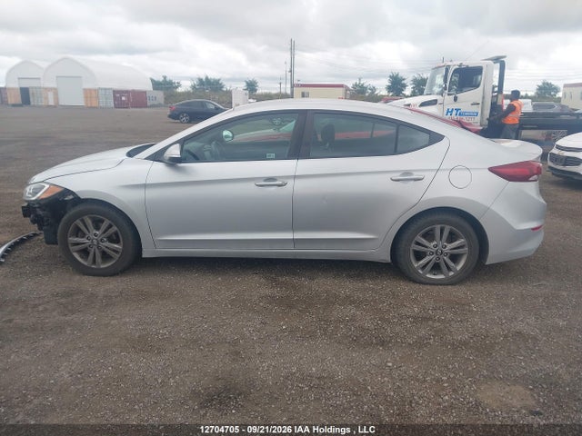 12704705 :رقم المزاد ، KMHD84LF2HU348688 vin ، 2017 Hyundai Elantra مزاد بيع