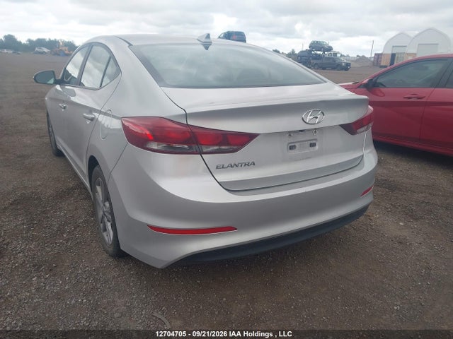 12704705 :رقم المزاد ، KMHD84LF2HU348688 vin ، 2017 Hyundai Elantra مزاد بيع