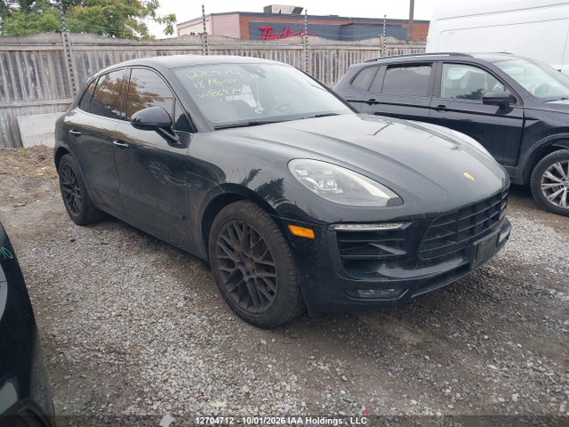 2018 WP1AG2A57JLB64740 main image