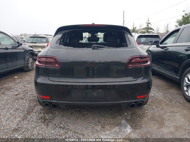 Porsche Macan Gts 2018 WP1AG2A57JLB64740 Image 16
