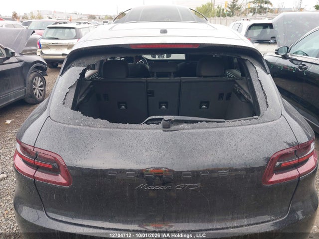 Porsche Macan Gts 2018 WP1AG2A57JLB64740 Image 18