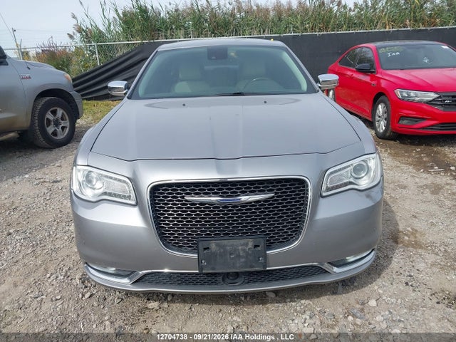 Chrysler 300C 2016 2C3CCAET6GH220394 Image 12