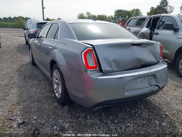 Chrysler 300C 2016 2C3CCAET6GH220394 Image 3