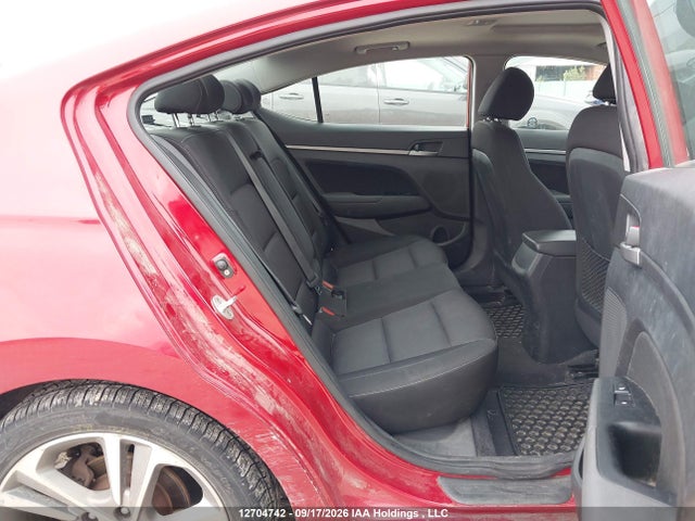 2017 Hyundai Elantra Gls მანქანა იყიდება აუქციონზე, vin: KMHD84LFXHU190763, აუქციონის ნომერი: 12704742