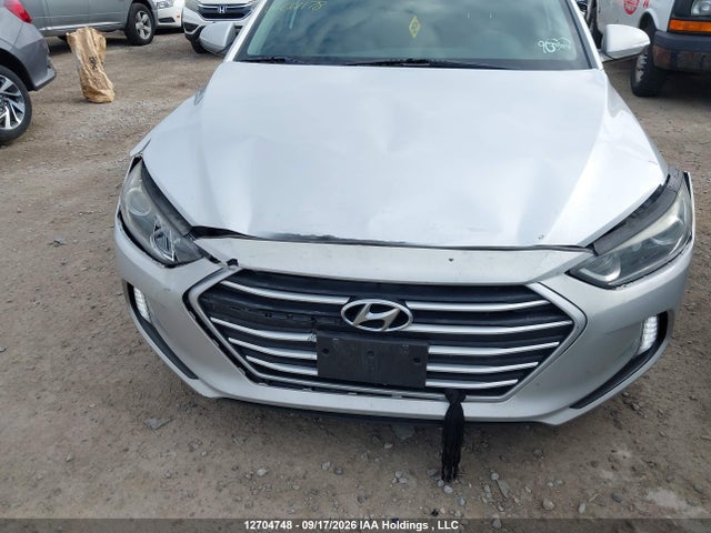 Продажа на аукционе авто 2018 Hyundai Elantra Gl Se, vin: KMHD84LF2JU661178, номер лота: 12704748