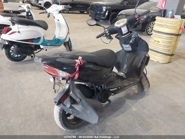 2021 Adly Scooter მანქანა იყიდება აუქციონზე, vin: RFLDA0518MA003694, აუქციონის ნომერი: 12704768