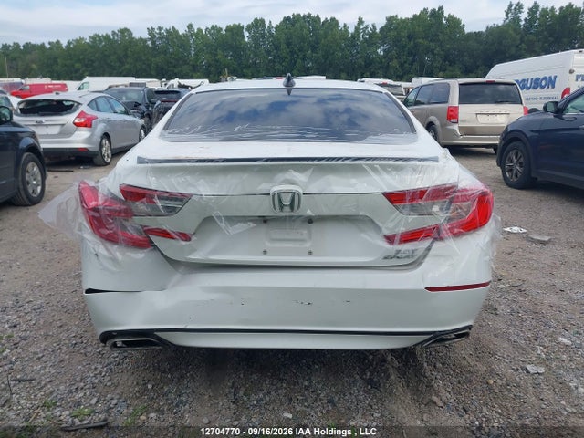 12704770 :رقم المزاد ، 1HGCV2F31JA800699 vin ، 2018 Honda Accord Sedan مزاد بيع