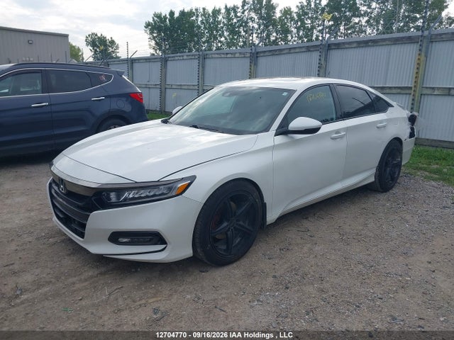 12704770 :رقم المزاد ، 1HGCV2F31JA800699 vin ، 2018 Honda Accord Sedan مزاد بيع