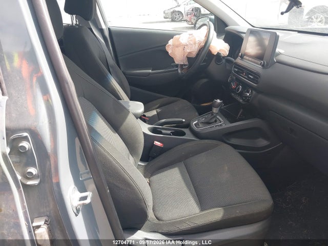 12704771 :رقم المزاد ، KM8K2CAB8NU802702 vin ، 2022 Hyundai Kona Sel/se مزاد بيع
