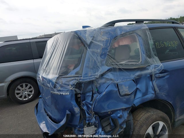 Subaru Forester 2.5i Touring 2018 JF2SJEJC3JH436857 Image 19