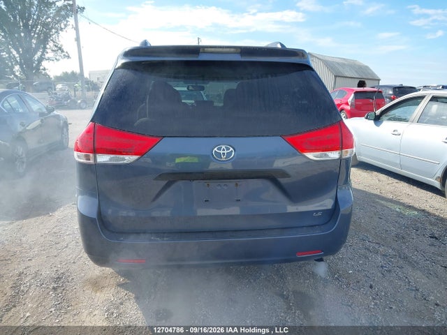Toyota Sienna 2014 5TDKK3DC7ES419301 Image 16