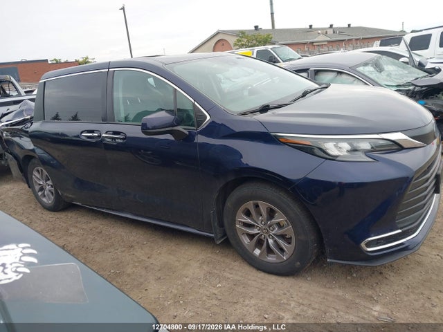 2024 Toyota Sienna მანქანა იყიდება აუქციონზე, vin: 5TDGRKEC1RS185026, აუქციონის ნომერი: 12704800