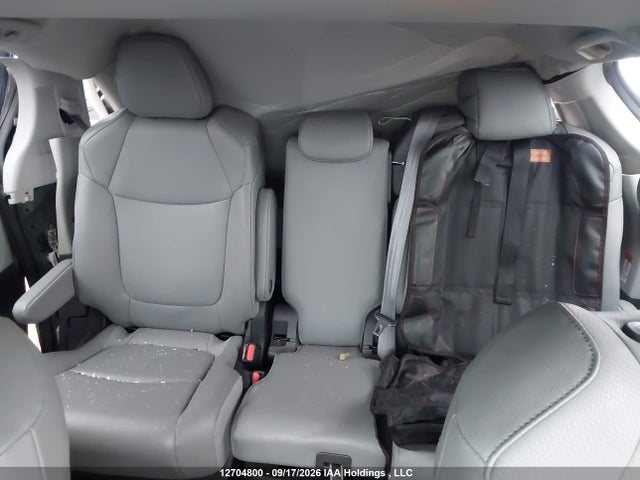 2024 Toyota Sienna მანქანა იყიდება აუქციონზე, vin: 5TDGRKEC1RS185026, აუქციონის ნომერი: 12704800