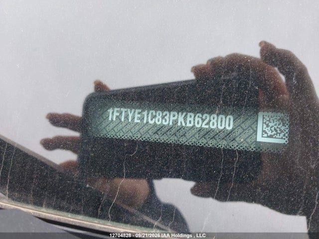 Ford Transit-150 Cargo 2023 1FTYE1C83PKB62800 Image 18