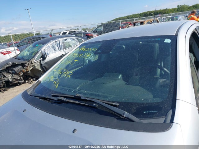 Chevrolet Volt 2014 1G1RD6E42EU162747 Image 18