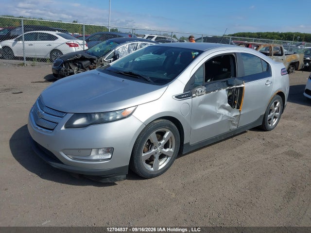 Chevrolet Volt 2014 1G1RD6E42EU162747 Image 2