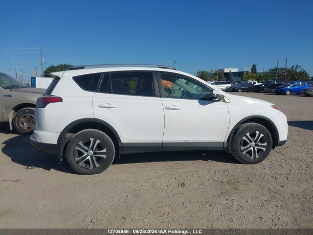 Продажа на аукционе авто 2016 Toyota Rav4 Le, vin: 2T3BFREV0GW531253, номер лота: 12704846