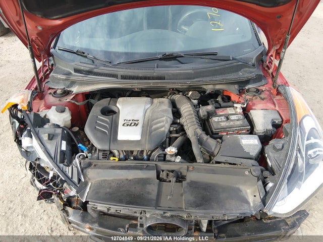 2016 Hyundai Veloster Turbo მანქანა იყიდება აუქციონზე, vin: KMHTC6AE4GU251989, აუქციონის ნომერი: 12704849