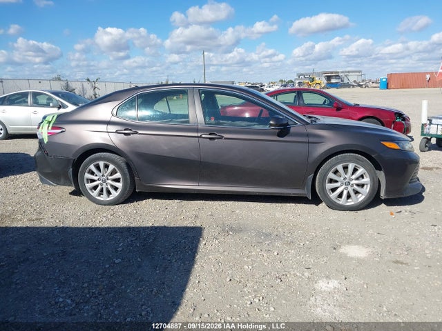 Aukcja sprzedaży 2018 Toyota Camry L/le/xle/se/xse, vin: 4T1B11HK6JU024987, numer aukcji: 12704887