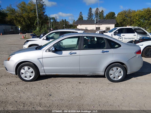 12704893 :رقم المزاد ، 1FAHP34N08W290714 vin ، 2008 Ford Focus S/se مزاد بيع