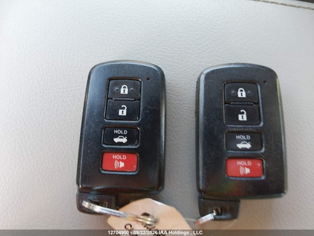 2014 Toyota Camry Hybrid Xle მანქანა იყიდება აუქციონზე, vin: 4T1BD1FK5EU108671, აუქციონის ნომერი: 12704900