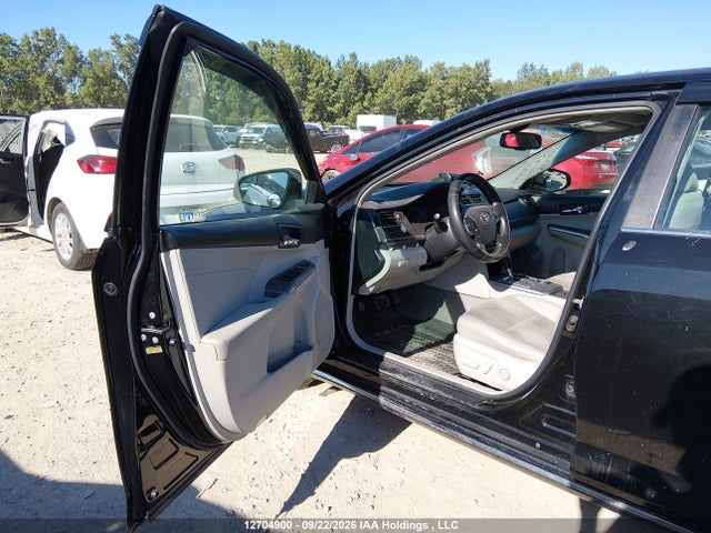 2014 Toyota Camry Hybrid Xle მანქანა იყიდება აუქციონზე, vin: 4T1BD1FK5EU108671, აუქციონის ნომერი: 12704900