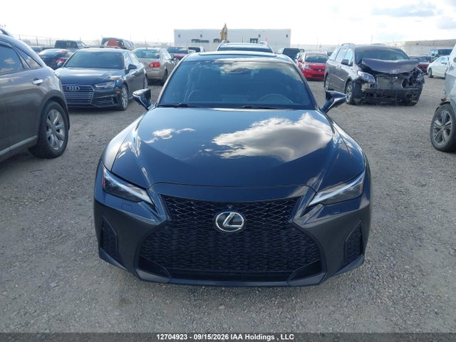 12704923 :رقم المزاد ، JTHSZ1E23N5025398 vin ، 2022 Lexus Is 350 مزاد بيع