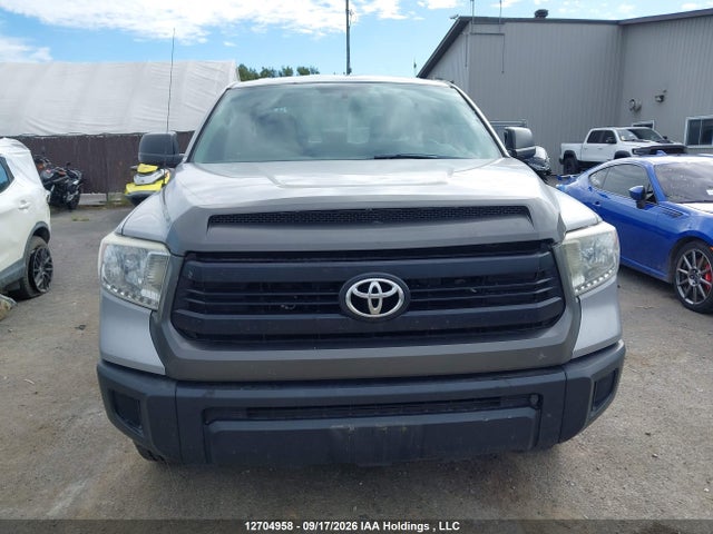 5TFUY5F19EX382793 Toyota Tundra Double Cab Sr/double Cab Sr5