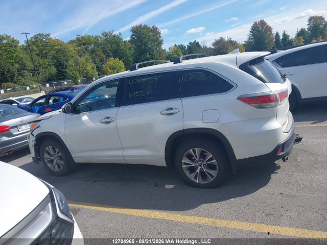 12704965 :رقم المزاد ، 5TDBKRFH2GS227671 vin ، 2016 Toyota Highlander Le مزاد بيع