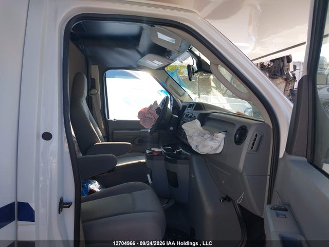 2025 Ford Econoline E350 Super Duty Cutaway Van მანქანა იყიდება აუქციონზე, vin: 1FDWE3FN4SDD01331, აუქციონის ნომერი: 12704966