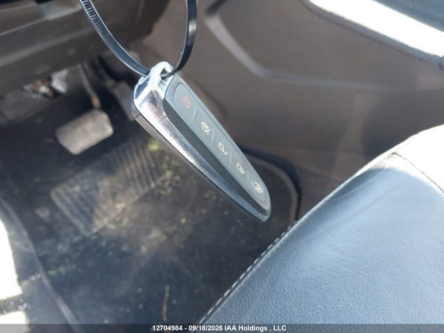 12704984 :رقم المزاد ، 1FADP3N26DL228247 vin ، 2013 Ford Focus مزاد بيع