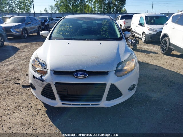 12704984 :رقم المزاد ، 1FADP3N26DL228247 vin ، 2013 Ford Focus مزاد بيع