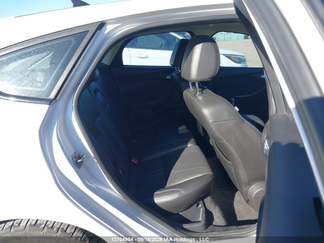 12704984 :رقم المزاد ، 1FADP3N26DL228247 vin ، 2013 Ford Focus مزاد بيع