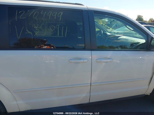 Dodge Grand Caravan Se/sxt 2016 2C4RDGBG0GR358911 Image 13