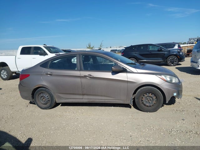 2012 Hyundai Accent Gl მანქანა იყიდება აუქციონზე, vin: KMHCT4AE0CU270246, აუქციონის ნომერი: 12705006