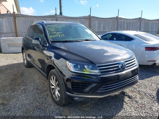 Продаж на аукціоні авто 2016 Volkswagen Touareg Sport/lux/executive, vin: WVGEF9BP9GD011807, номер лоту: 12705014