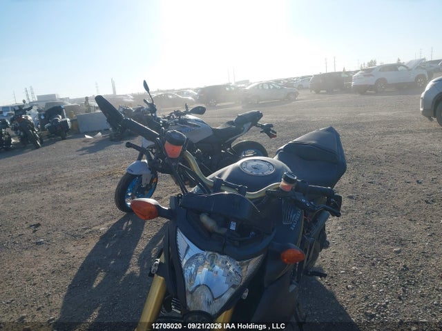 12705020 :رقم المزاد ، ZDCSC6062DF410012 vin ، 2013 Honda Cb1000 Ra-abs مزاد بيع