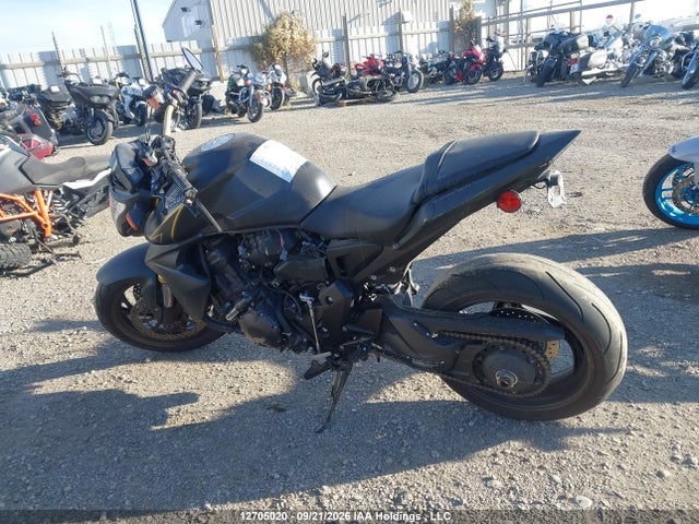 12705020 :رقم المزاد ، ZDCSC6062DF410012 vin ، 2013 Honda Cb1000 Ra-abs مزاد بيع
