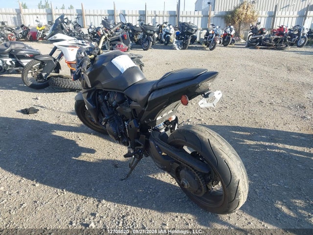 12705020 :رقم المزاد ، ZDCSC6062DF410012 vin ، 2013 Honda Cb1000 Ra-abs مزاد بيع