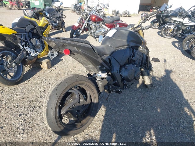 12705020 :رقم المزاد ، ZDCSC6062DF410012 vin ، 2013 Honda Cb1000 Ra-abs مزاد بيع