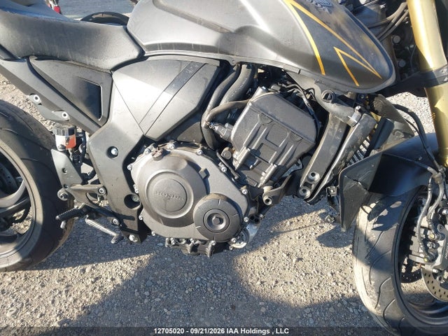 12705020 :رقم المزاد ، ZDCSC6062DF410012 vin ، 2013 Honda Cb1000 Ra-abs مزاد بيع