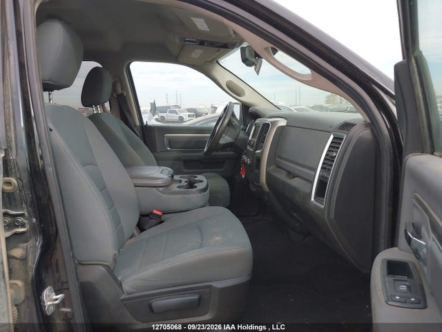 1C6RR7GT9ES114958 RAM 1500 Slt